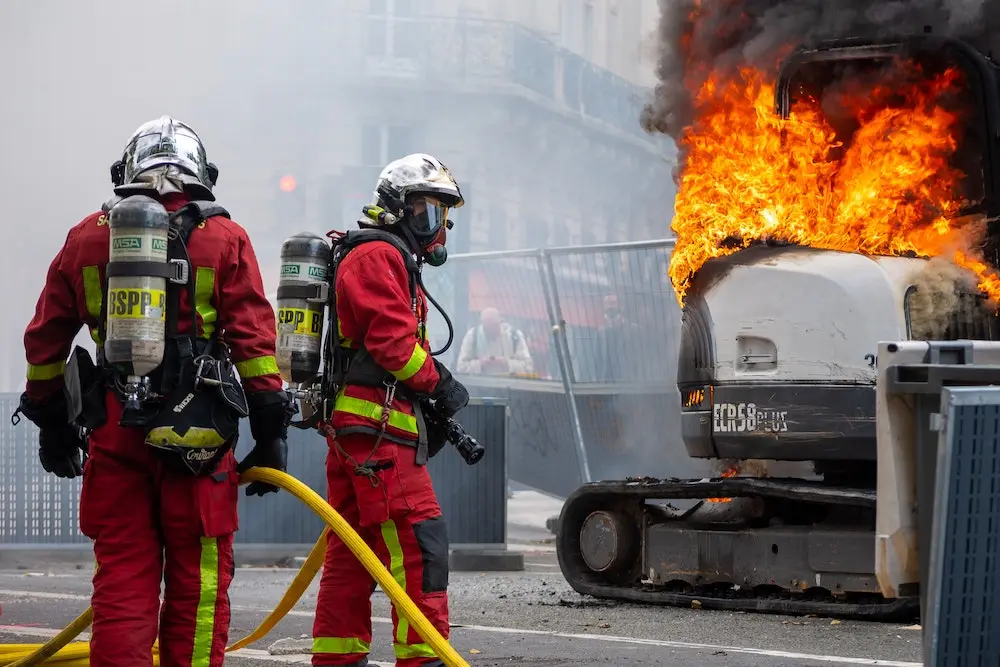 Sécurité incendie sur les chantiers et sites industriels en Gironde : obligations et bonnes pratiques